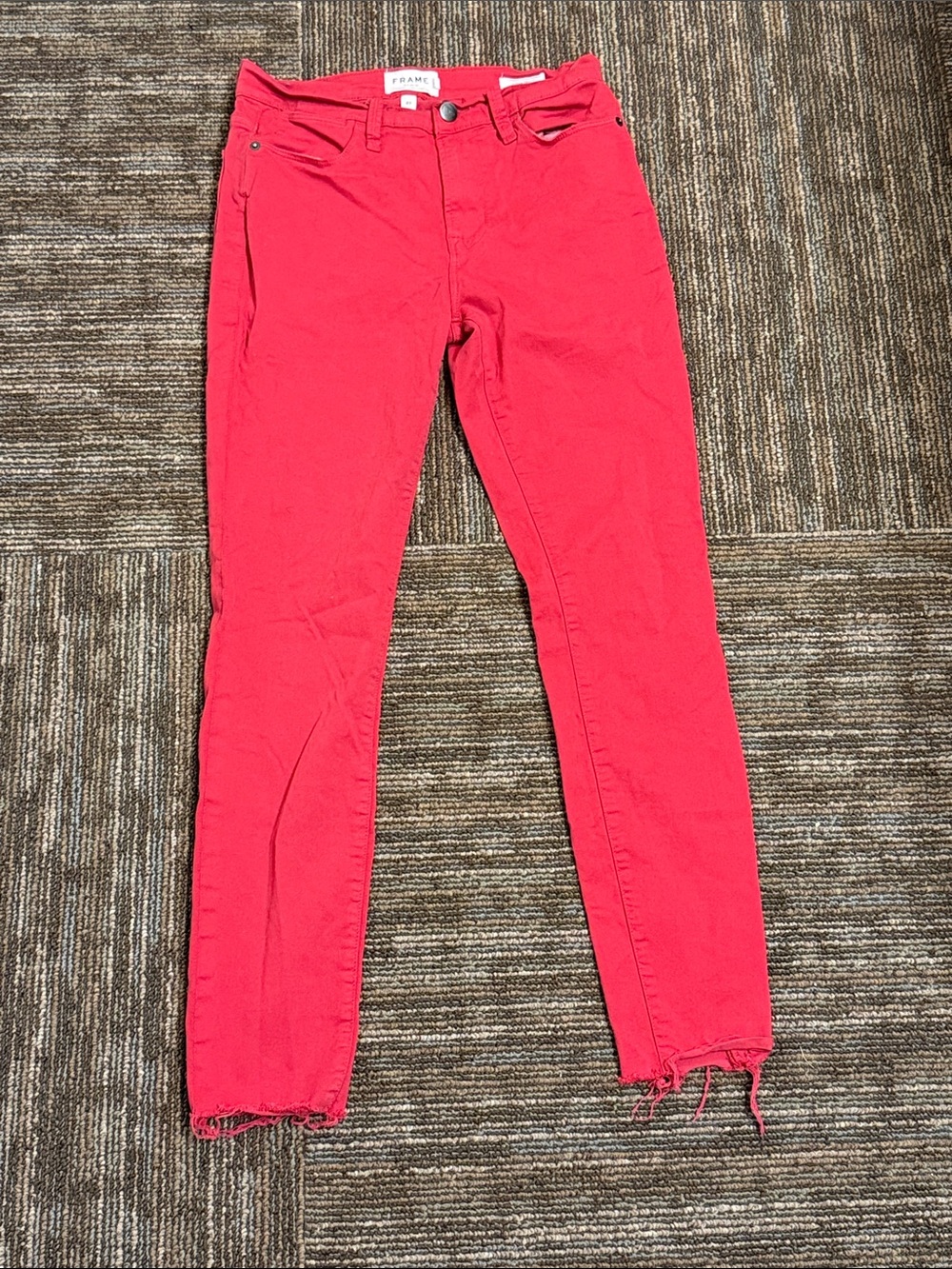 Frame Denim Le High Skinny Jeans in Bright Red